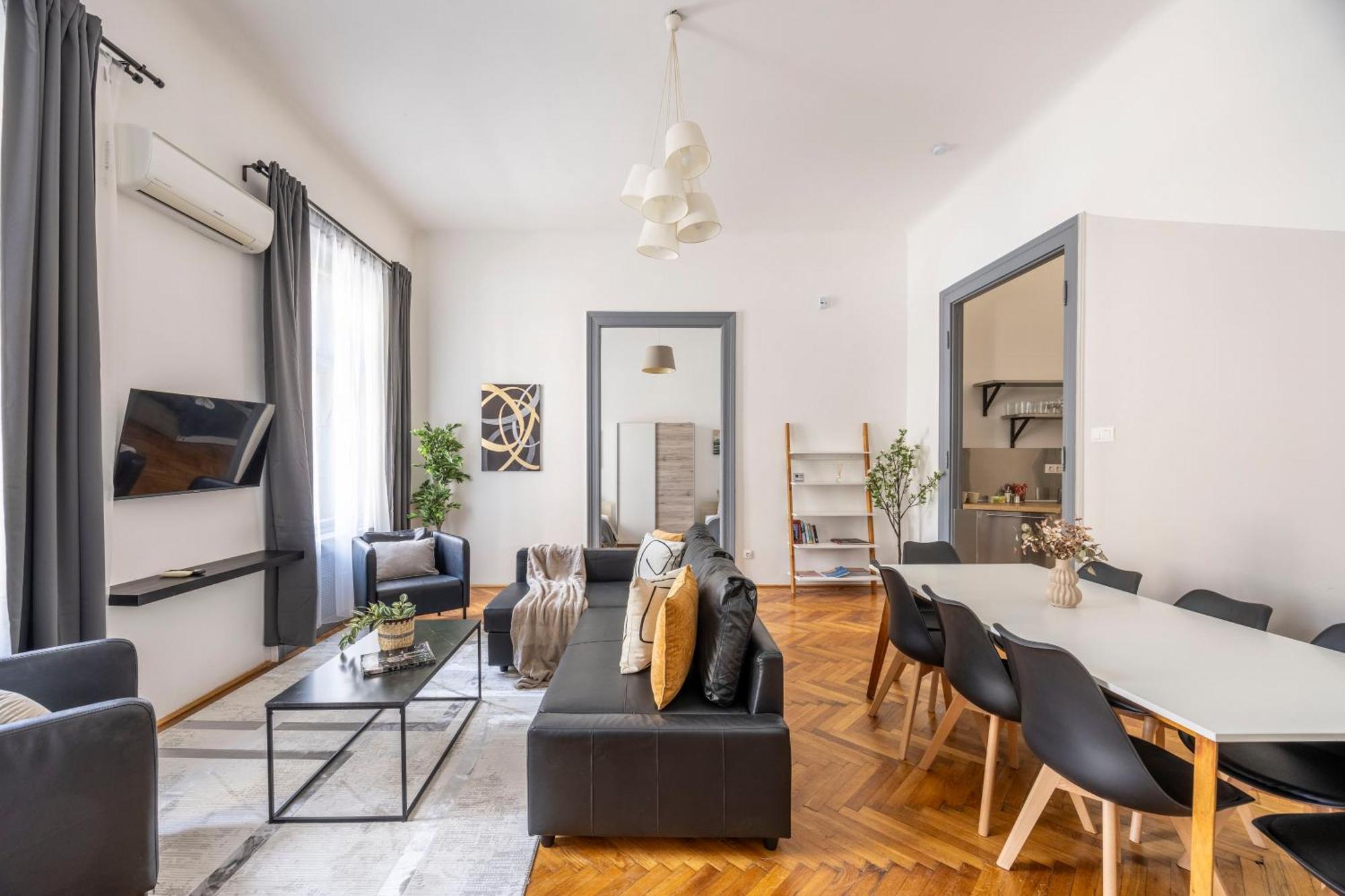 Charming & Cozy Stylish Apartment In The Heart Of Будапеща Екстериор снимка